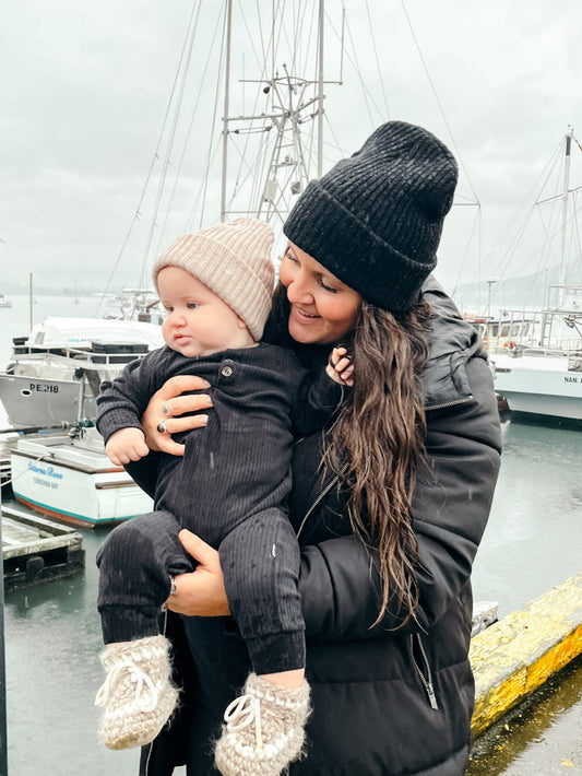 INVY TOQUE - MERINO WOOL - ONYX - ADULT